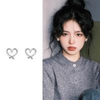 ราคา เวอร์ชั่นเกาหลี ใหม่ สไตล์ ต่างหูเงิน เด็กผู้หญิง ฤดูร้อน ที่เรียบง่าย ความรัก ต่างหู เครื่องประดับ (22975875261)