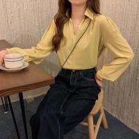 ราคา เสื้อเชิ้ตผู้หญิงคอวีแขนยาวมีกระดุมเรียงข้างหน้าเนื้อผ้าเกาหลีสไตล์คนทำงาน (19573972091)