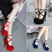 ราคา 37 42 รองเท้าส้นสูงไซส์ใหญ่ รองเท้าส้นตึก รองเท้าเจ้าสาว ส้นสูง 5 5 นิ้ว (9426670243)