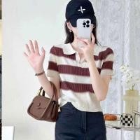 ราคา Cuties เสื้อครอปไหมพรมแขนสั้น เสื้อคอปกแขนสั้น ผ้าไหมพรมลายทาง คอปก M0121 (23666954285)