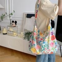 ราคา ส่งฟรี EMS กระเป๋าสะพายข้างลายดอก (24072142744)