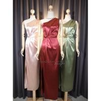 ราคา LUXURY707 FN2201 ชุดเพื่อนเจ้าสาว ราตรียาวออกงานแต่ง บ่าเดี่ยวเรียบหรู (23320455281)