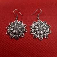 ราคา ต่างหูโบราณ สวยแบบกุลสตรีไทย ในยุคโบราณ (4717800593)