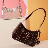 ราคา กระเป๋า Lyn outlet กระเป๋าทรงพอช ขนาด 8 นิ้ว (23514042896)