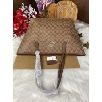 ราคา พร้อมส่งในไทย กระเป๋า งานแท้ OUTLET CITY TOTE IN SIGNATURE CANVAS COACH 5696 shoppingbag (11593751825)