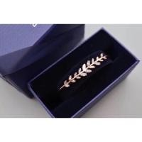 ราคา กำไลข้อมือ Swarovski สวยหรู เหมาะกับทุกโอกาศ (6463768832)