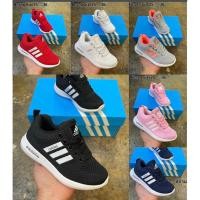 ราคา รองเท้าผ้าใบของเด็กAdidas zoomของมาแล้วนะคะตอนนี้มีพร้อมส่งเลยจ้า (18374117993)