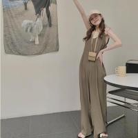 ราคา ขายแยกชิ้นน้า tops jumpsuits เสื้อกล้ามสีเบจ จั๊มสูทขาวยาวสีน้ำตาล (19530745285)