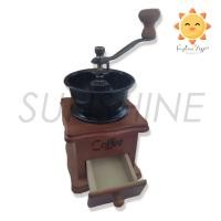 ราคา เครื่องบดกาแฟมือหมุน ที่บดกาแฟ Coffee Grinder แบบมือหมุน สแตนเลส กล่องไม้คลาสสิค (11317315229)