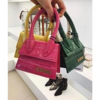 ราคา Jacquemus Influencer Tang Yan กระเป๋าคลัทช์ ขนาดเล็ก คุณภาพสูง 14 ซม (23752709842)