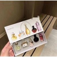 ราคา เซตน้ำหอม Dior ตัวมัม ยกกล่อง 5 ขวด น้องหอมมาก (25419992143)