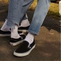 ราคา ลด30 เก็บโค้ด 0706FASHDD VANS Classic Slip on Black รองเท้า แวนส์ แท้ สลิปออน ทรงสวม ได้ทั้งชายและหญิง (1933495885)