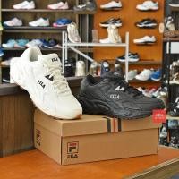 ราคา ลด30 เก็บโค้ด 0706FASHDD FILA KOREA Duneshot เบา ใส่สบาย รองเท้า ฟิล่า เกาหลี แท้ ได้ทั้งชายหญิง (22132370522)