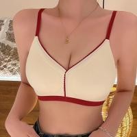 ราคา เสื้อชั้นใน ฟองหนาไร้ขอบไร้โครง นิ่มใส่สบาย ผ้ายืดเยอะ (22167739177)
