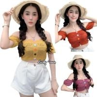 ราคา พร้อมส่ง ANTINO ครอปท็อปแขนตุ๊กตาแต่งกระดุมหลอกโทนพาสเทลด้านหน้าน่ารักมากกกก ตัวเสื้อแต่งลายฉลุ เซ็กซี่เบาๆ (7960836026)