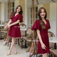 ราคา Sassy Flare Dress สีแดงเลือดหมู (19684043600)