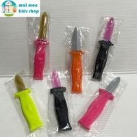 ราคา ของเล่นโบราณ มีดสั้นสปริง มีดสปริง แพ็ก 6 อัน คละสี พร้อมส่ง (19062019437)
