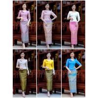 ราคา เสื้อผ้าไหมลาวแขนสี่ส่วนผ้าข้าง คอน่ารักแต่งดอก กระดุมหน้า ผ้าถุง (9828915921)