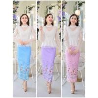 ราคา ชุดเซ็ทเสื้อลูกไม้แขนยาวผ้าถุงสำเร็จยาว งานสวยหวานเหมาะกับงานบุญทุกเทศกาล ผ้าไหมญี่ปุ่นลายไทย อัดกาวซับในทรงสูท ซิปหลัง (21709094323)