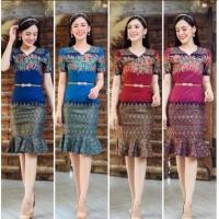 ราคา ชุดเดรสผ้าฝ้ายพิมพ์ลายคอหัวใจลายเชิงดอกไม้ ซิปซ่อนด้านหลัง กระโปรงทรงหางปลา งานซับในยืดทั้งชุด ซิปซ่อนด้านหลัง (15414081590)