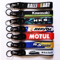 ราคา พร้อมส่งจากไทย พวงกุญแจผ้าซิ่ง พวงกุญแจ งานสกรีน สไตล์ JDM ญี่ปุ่น พวงกุญแจรถมอเตอร์ไซค์ (23326274119)