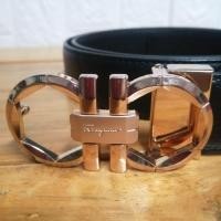 ราคา เข็มขัด แบรนด์ดัง เฟอร์รากาโม่ Salvatore Ferragamo มือสอง สภาพดี มาก หนังแท้สีดำ หัวเข็มขัดโลหะสีทอง สวยมาก (25431679036)