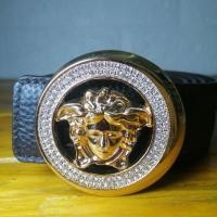 ราคา เข็มขัด แบรนด์เนม เวอร์ซาเช่ VERSACE มือสอง สภาพดีมาก หัวเข็มขัดเป็นโลหะสีทอง ฝังเพชร หนังแท้สีน้ำตาลเข้ม (24477410474)