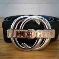 ราคา เข็มขัด แบรนด์เนม กุชชี่ Gucci มือสอง สภาพดี มาก หนังแท้สีน้ำตาลเข้ม หัวเข็มขัดโลหะสีทองและเงิน มงคลทั้ง2สี (24226389173)