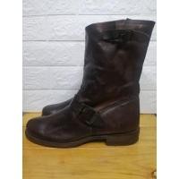 ราคา รองเท้าแบรนด์ดัง FRYE ทรงบูทหุ้มข้อสูง มือสอง สภาพดี สวยๆ (20786889535)