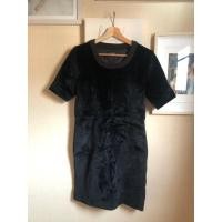 ราคา JASPAL เดรสทรงตรงสีดำด้านเป็นขนเหมือนขนม้าเงาๆดูแพง (24153122649)