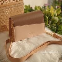 ราคา พร้อมส่ง กระเป๋าแฟชั่นสะพายข้าง สีทูโทน Pawanno หนังนิ่ม สินค้าตรงปกร้านถ่ายเอง (18361876386)