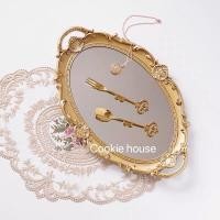 ราคา ถาดกระจก กลมขอบหลุยส์ทองพร็อพถ่ายรูป ถาดถ่ายสินค้า ของแต่งบ้าน (22019869300)