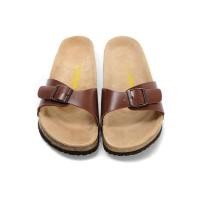 ราคา Birkenstock BERKENSTOCK หัวเข ็ มขัดเดี ่ ยว BERKENSTOCK รองเท ้ าแตะคอร ์ กรองเท ้ าแตะหัวเข ็ มขัดแบน Madrid Madrid Brown 40391 (28601723970)