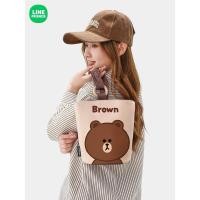 ราคา พร้อมส่ง กระเป๋าหมีบราวน์ รุ่นคล้องแขน (24813315961)