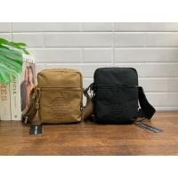 ราคา กระเป๋าสะพาย Tommy Hilfiger TH Signature Mini Reporter (22152532008)