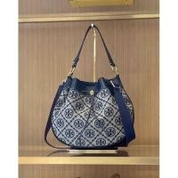 ราคา กระเป๋าสะพาย ทรงขนมจีบ Tory burch t monogram jacquard drawstring hobo (14687521371)