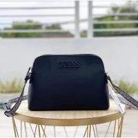 ราคา กระเป๋าสะพาย GUESS CROSSBODY BAG กระเป๋าสะพาย Crossbody รุ่นยอดนิยมหนังเรียบสวยอยู่ทรง (13596473154)