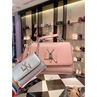 ราคา กระเป๋าสะพาย แถมใบเล็ก Lyn Mini Crossbody bag คอลเลคชั่นใหม่ งานแท้ (12656399451)