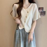 ราคา เสื้อเชิ้ตแขนสั้น เข้ารูป แต่งหัวเข็มขัด เข้ากับทุกการแต่งกาย สไตล์ฝรั่งเศส คลาสสิก ขนาดใหญ่ แฟชั่นฤดูร้อน สําหรับผู้หญิง (24121361783)