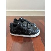 ราคา รองเท้าผ้าใบเด็ก Nike Size 14cm หนังสีดำ มือสอง (17996291343)