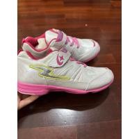 ราคา รองเท้าผ้าใบ Size 22 สีขาว ชมพู สภาพดีมากกก เบาสบาย เป็นสินค้ามือสองนะคะ ขอดูรูปเพิ่มเติมได้คะ (29254490846)