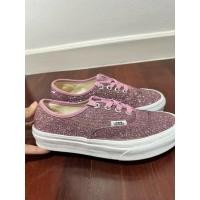 ราคา รองเท้าผ้าใบลำลอง Vans Size 22cm มือสอง (24161200665)
