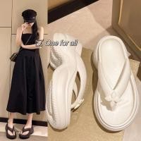 ราคา พร้อมส่งจากไทย TX564 รองเท้าแตะหูคีบ พื้นหนา8cm คุณภาพดี น้ำหนักเบา นุ่มใส่สบายเท้า รองเท้าเพิ่มความสูงสำหรับผู้หญิง (25882357251)