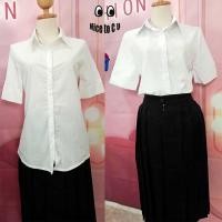 ราคา เสื้อนักศึกษาถูกระเบียบแขนสามเหลี่ยม ทรงเข้ารูป (25101428700)