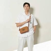 ราคา MCM Himmel Crossbody Bag กรุณาทักแชทเพื่อเช็คสต็อคก่อนกดสั่งนะคะ (28503467837)