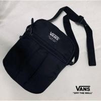 ราคา กระเป๋าสะพาย Vans black nylon (22788520815)