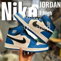 ราคา พร้อมส่ง รองเท้าผ้าใบหุ้มข้อไนกี้ Nike Jordan 1 High มีกล่อง (28052846369)