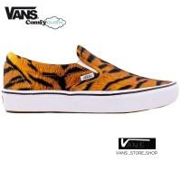 ราคา VANS SLIP ON COMFYCUSH TIGER TRUE WHITE SNEAKERS สินค้ามีประกันแท้ (17206705987)