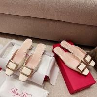 ราคา Roger VIVIER ร้อนสไตล์สีขาวหัวเหลี่ยม Muller ครึ่งพ่วงรองเท้าส้นสูงหนา 2 5 4 5 ซม รองเท้าส้นสูงสิทธิบัตรหนังสบาย Elegant Gentle Wind ทุกวัน 20T1 (29705659277)