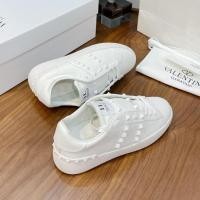 ราคา 2024新款valentino รองเท้าผ้าใบรุ่นคู่สีขาวผ้าไหม Cowhide หมุดสีขาวแบนแฟชั่นนุ่มรองเท้าสตรีสไตล์เกาหลี TQU3 (29955662198)